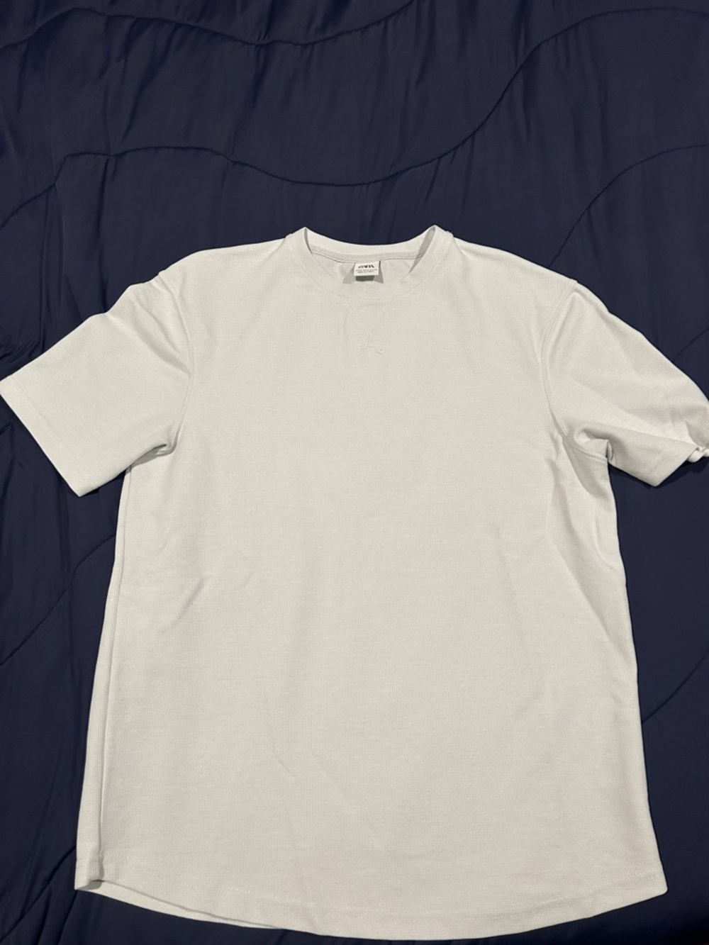 Zara Men’s textured Short-Sleeve Crew T-Shirt